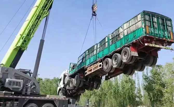 郧阳区道路脱困救援案例